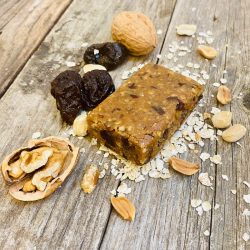Barres Artisanal Power Boost pruneaux séchés et noix